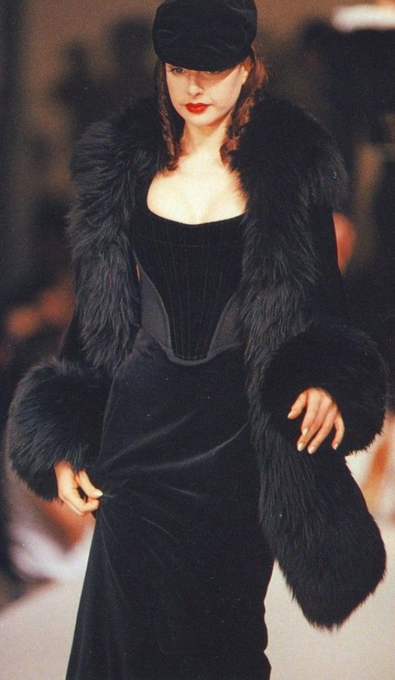 Vivienne Westwood A/W 1991 velvet corset