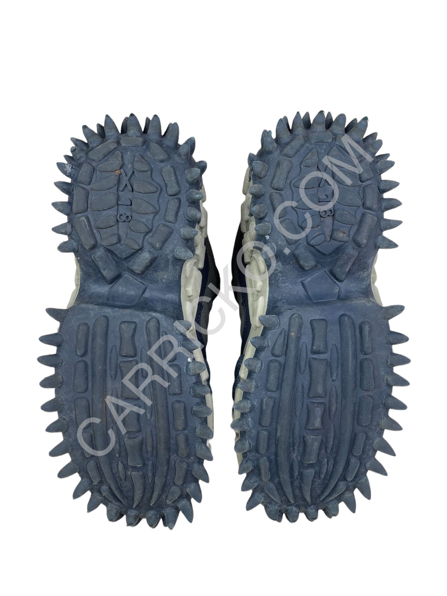 X18 Reykjavik navy spike trainers