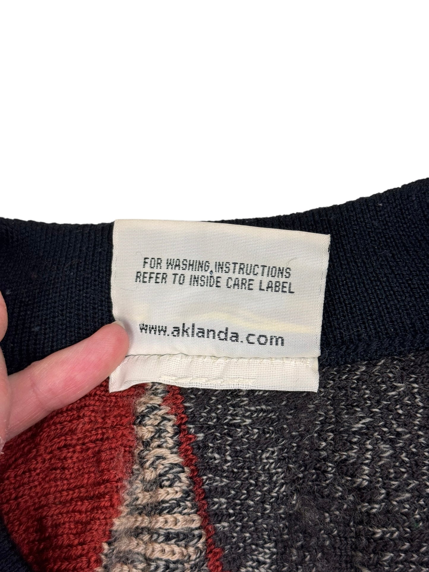 Aklanda Australia 3D knit merino wool cardigan