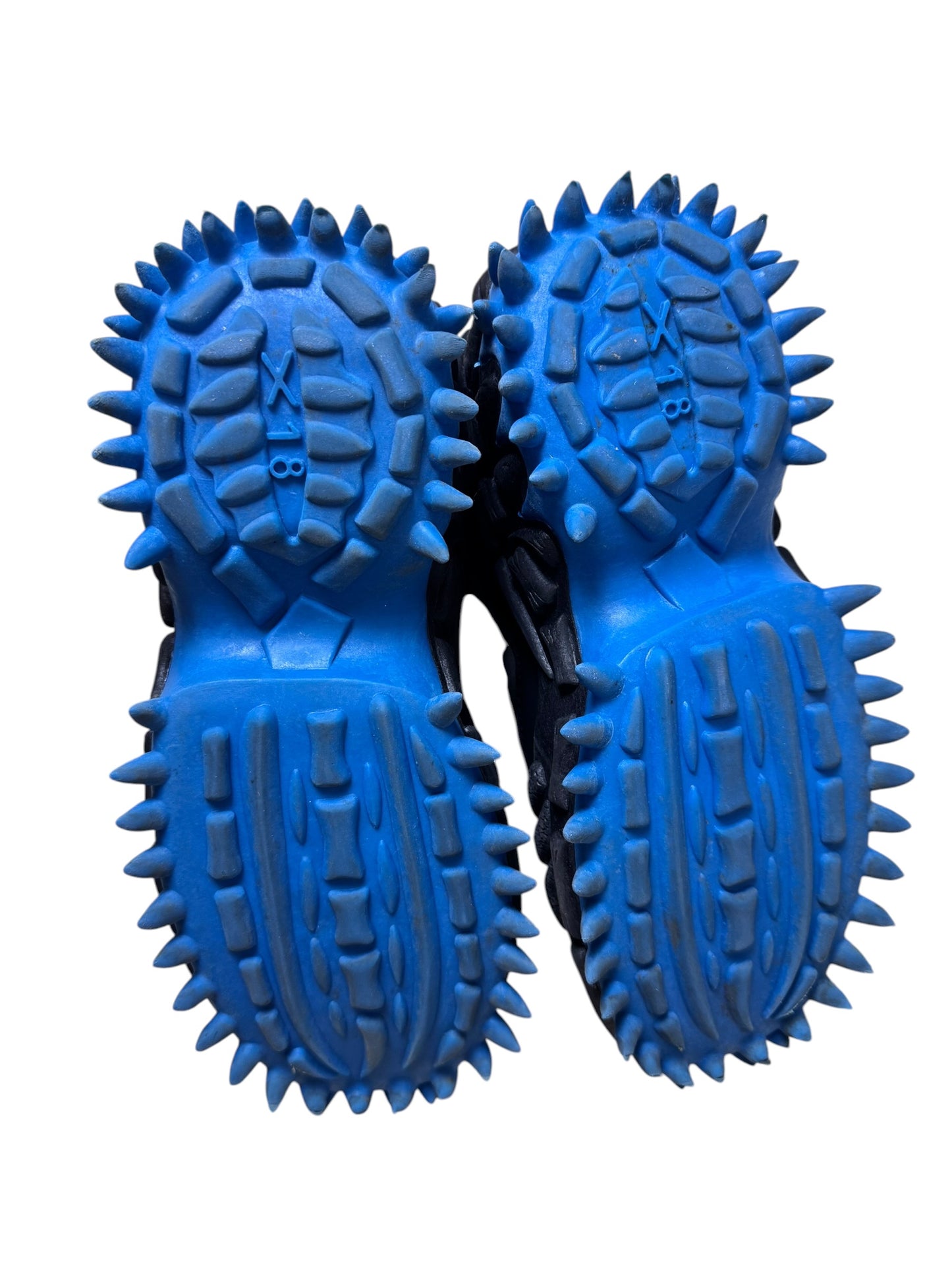 X18 Reykjavik blue spike trainers