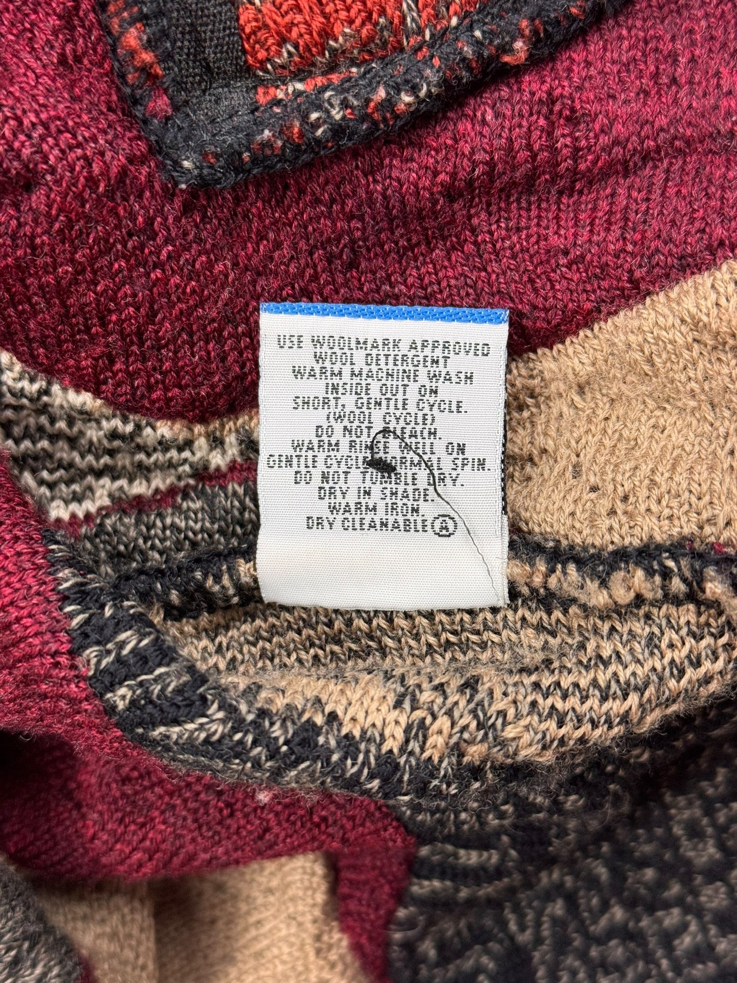 Aklanda Australia 3D knit merino wool cardigan