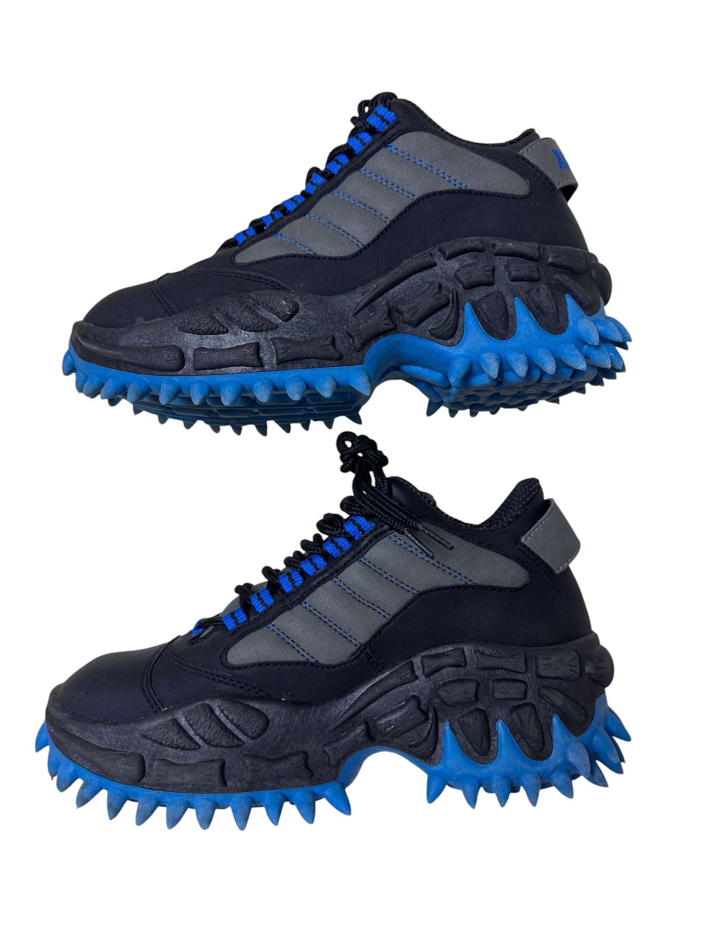 X18 Reykjavik blue spike trainers