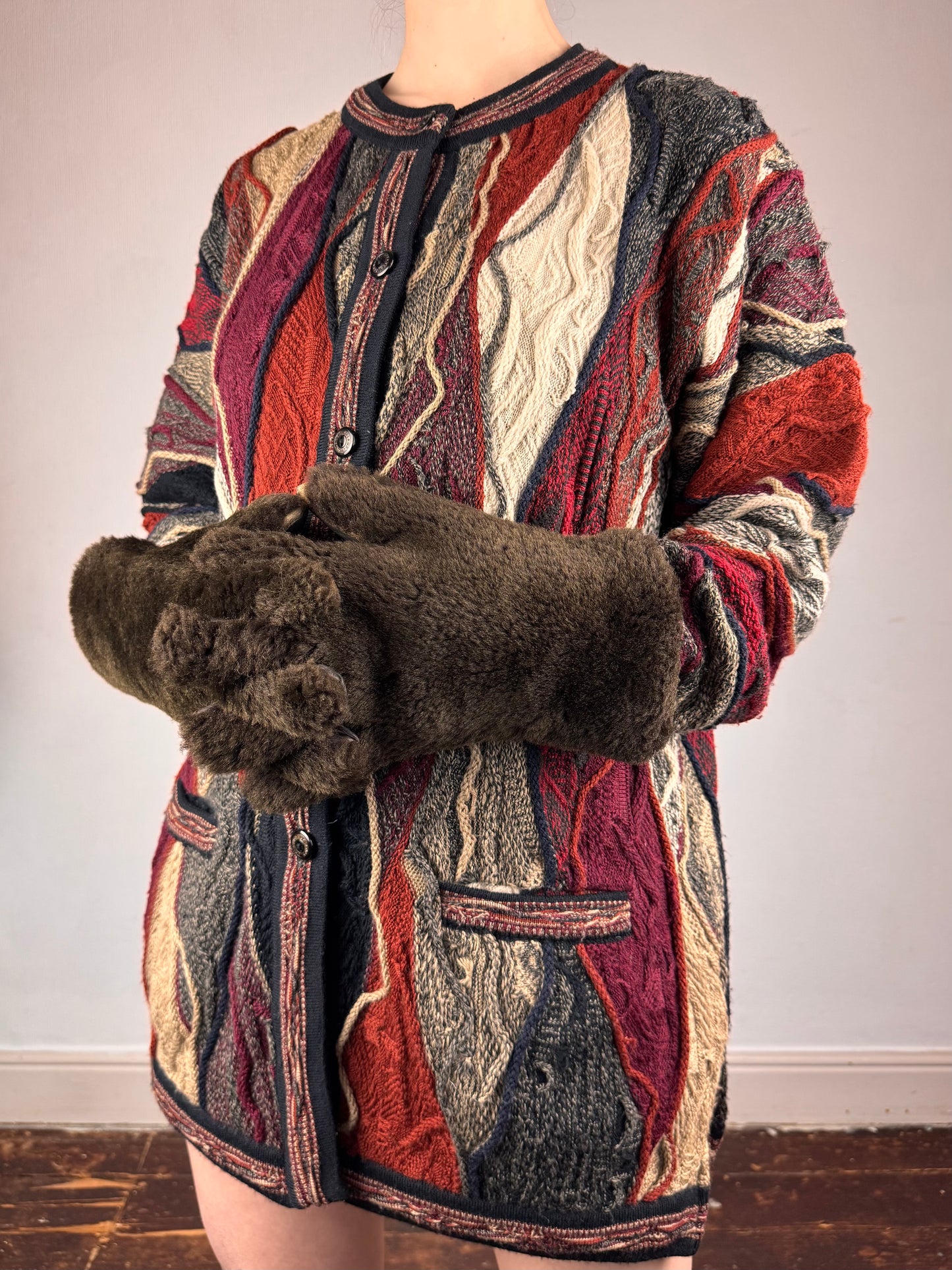 Mid-Century shearling gauntlets